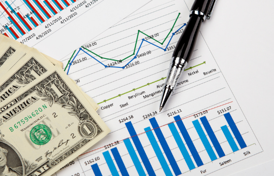 How to Manage Contracts in the Entertainment Industry: A Guide for Producers How to Manage Contracts in the Entertainment Industry: A Guide for Producers